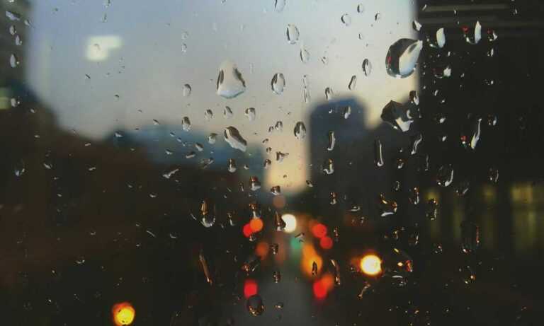 how do galleries hang paintings arcahexchibto